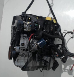 Moteur RENAULT CLIO 3 Photo n°1