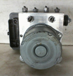 Bloc ABS (freins anti-blocage) OPEL MOVANO C Photo n°1