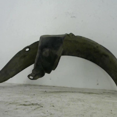 Pare boue avant gauche RENAULT CLIO 2 Photo n°1