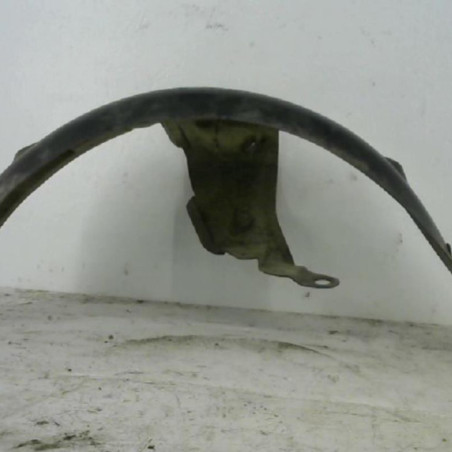 Pare boue avant gauche RENAULT CLIO 2