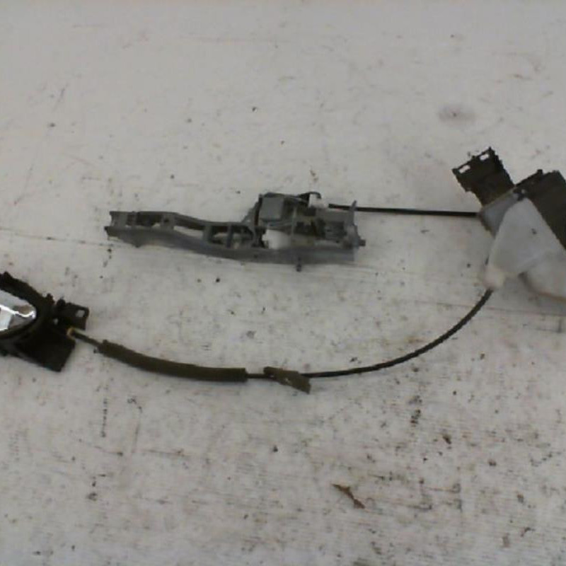 Serrure arriere gauche PEUGEOT 3008 1