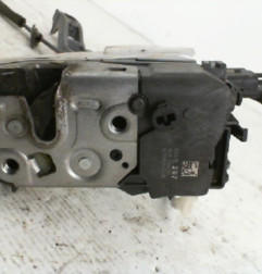 Serrure arriere gauche PEUGEOT 3008 1