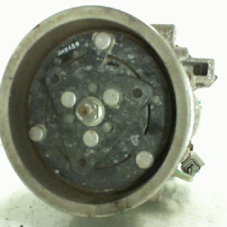 Compresseur clim RENAULT GRAND MODUS Photo n°1
