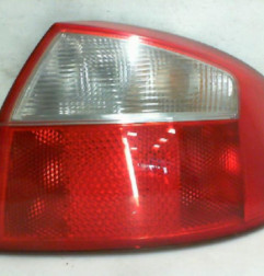 Feu arriere principal droit (feux) AUDI A4 Photo n°1