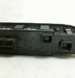 Interrupteur de leve vitre avant gauche CITROEN C3 2