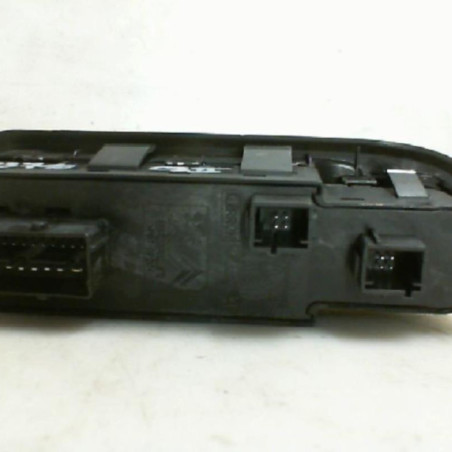 Interrupteur de leve vitre avant gauche CITROEN C3 2