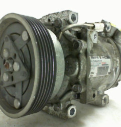 Compresseur clim DACIA LOGAN 1 Photo n°1