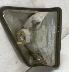 Optique avant secondaire gauche (feux)(clignotant) MERCEDES SERIE L 602