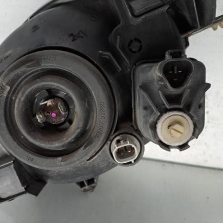 Optique avant principal droit (feux)(phare) TOYOTA COROLLA 9