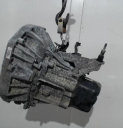 Boite de vitesses RENAULT CLIO 3 Photo n°1