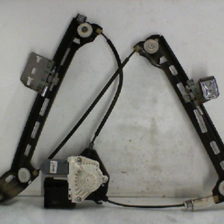 Leve vitre electrique avant droit VOLKSWAGEN PASSAT 5