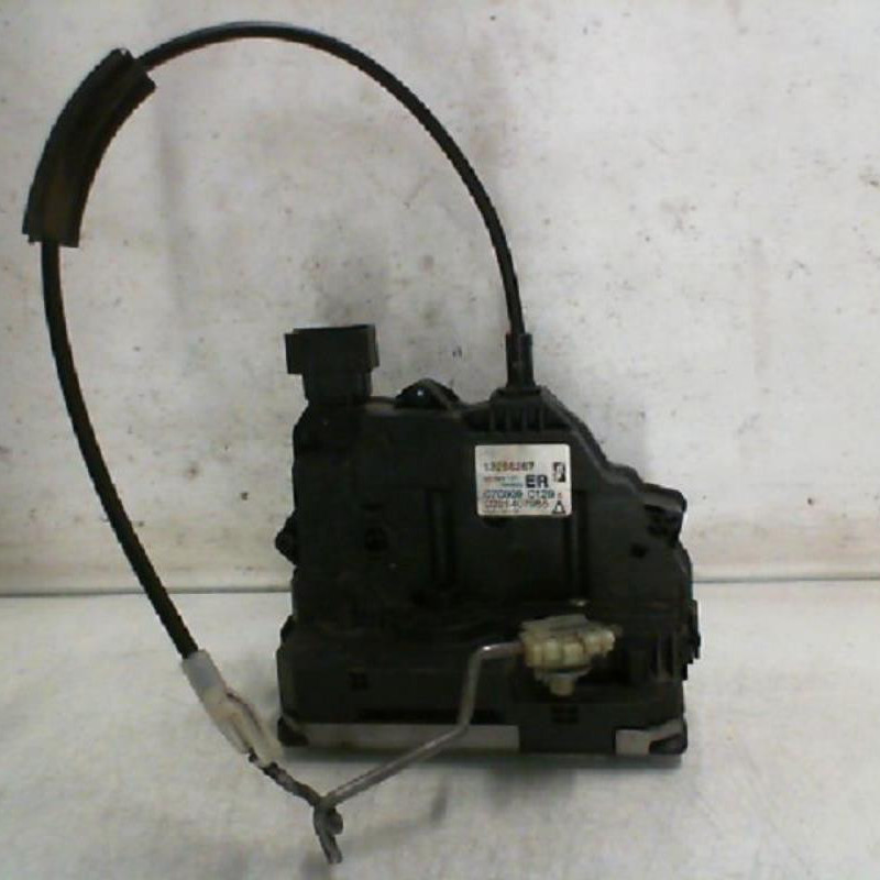 Serrure arriere droit OPEL CORSA D