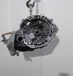 Boite de vitesses OPEL CORSA D