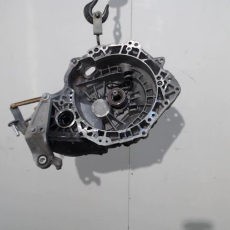 Boite de vitesses OPEL CORSA D