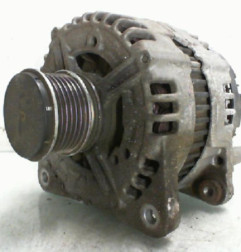 Alternateur VOLKSWAGEN PASSAT 5 Photo n°1
