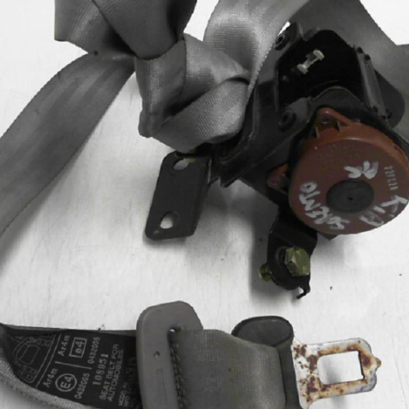 Ceinture arriere centrale KIA SORENTO 1