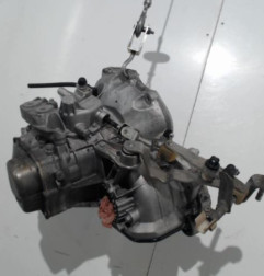 Boite de vitesses OPEL CORSA C Photo n°3