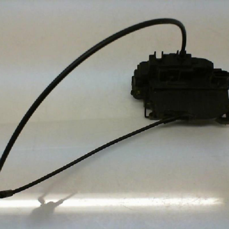 Serrure avant droit RENAULT CLIO 3