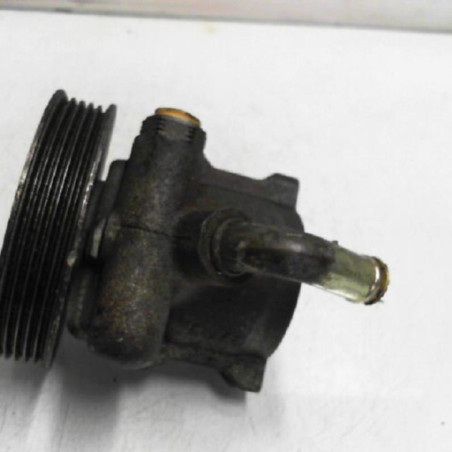 Pompe de direction PEUGEOT 106