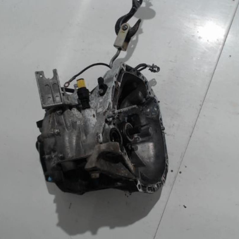 Boite de vitesses RENAULT CLIO 2 CAMPUS