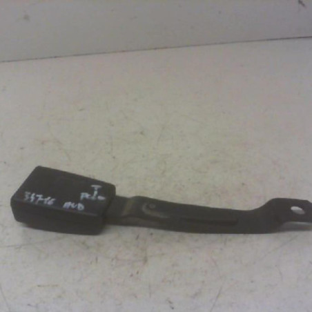 Attache ceinture avant droit VOLKSWAGEN POLO 4