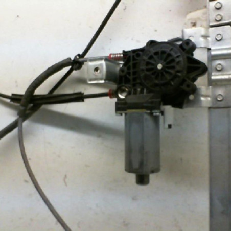 Leve vitre electrique avant droit RENAULT KANGOO 2