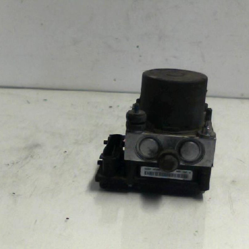 Bloc ABS (freins anti-blocage) OPEL CORSA C