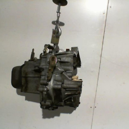 Boite de vitesses PEUGEOT 205 Photo n°1