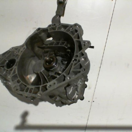 Boite de vitesses OPEL CORSA D