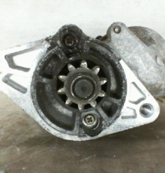 Demarreur TOYOTA YARIS 1 Photo n°7