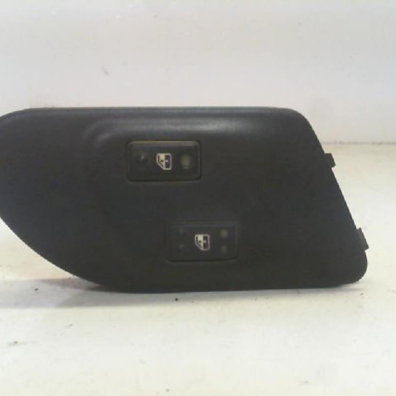 Interrupteur de leve vitre avant gauche RENAULT SAFRANE