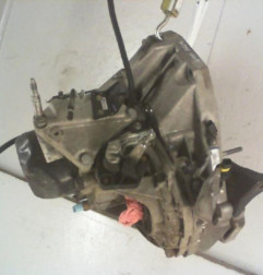 Boite de vitesses RENAULT CLIO 2 CAMPUS