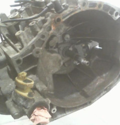 Boite de vitesses PEUGEOT 206 Photo n°1