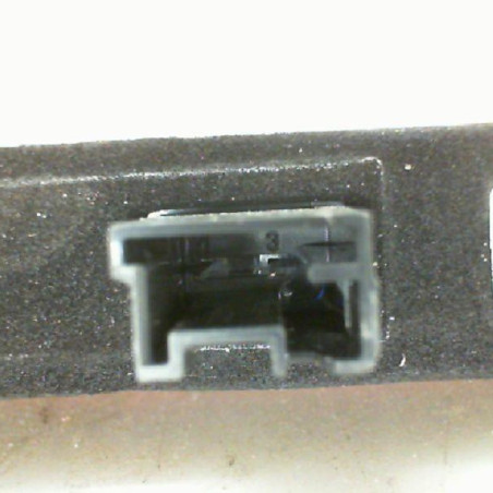 Feu arriere stop central PEUGEOT 2008 2