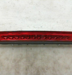 Feu arriere stop central PEUGEOT 2008 2 Photo n°4