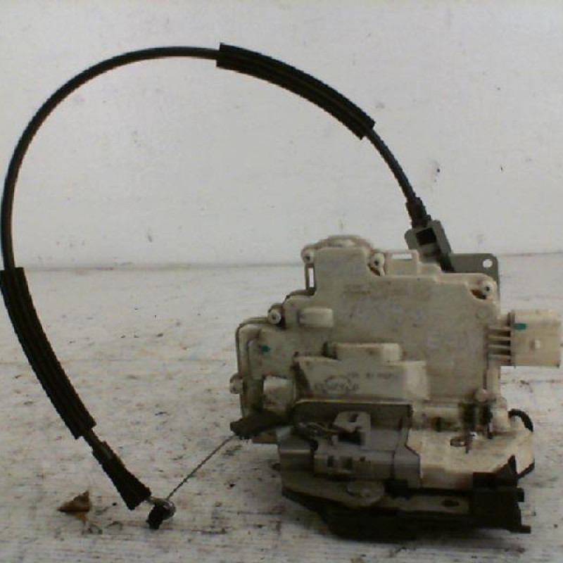 Serrure avant droit SEAT LEON 2