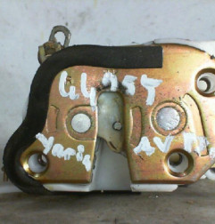 Serrure avant droit TOYOTA YARIS 1 Photo n°3