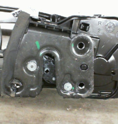 Serrure arriere droit RENAULT SCENIC 4