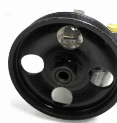 Pompe de direction RENAULT LAGUNA 2 Photo n°3