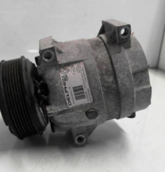 Compresseur clim RENAULT LAGUNA 2 Photo n°4