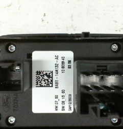 Interrupteur de leve vitre avant gauche FORD FIESTA 6