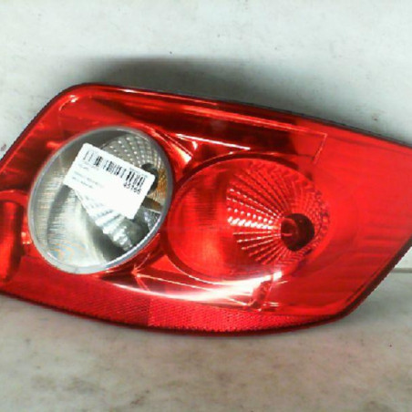 Feu arriere principal droit (feux) RENAULT MEGANE 2 Photo n°1