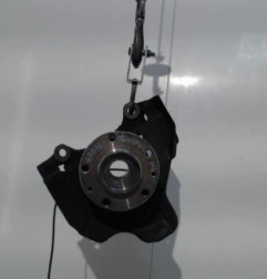 Fusee avant gauche OPEL MOVANO C Photo n°6