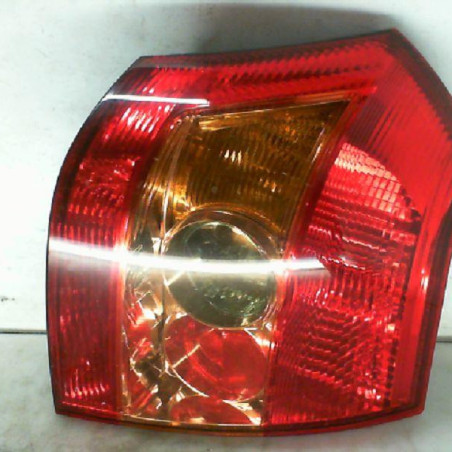 Feu arriere principal droit (feux) TOYOTA COROLLA Photo n°1