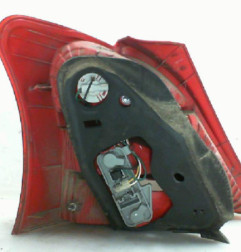 Feu arriere principal droit (feux) TOYOTA YARIS 2