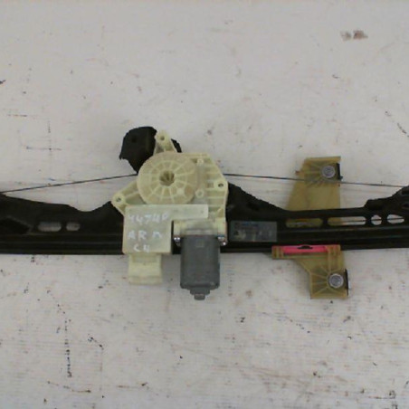 Leve vitre electrique arriere droit CITROEN C4 GRAND PICASSO 2 Photo n°1