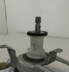 Leve vitre mecanique arriere droit SEAT LEON 2 Photo n°3