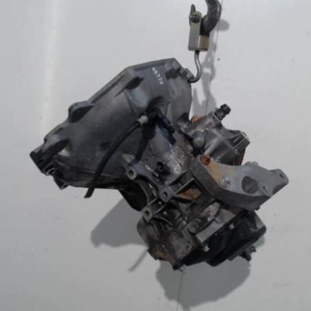 Boite de vitesses OPEL CORSA D Photo n°1