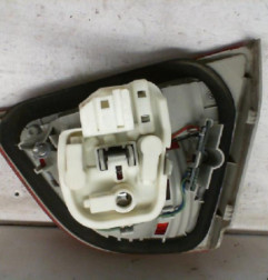 Feu arriere secondaire gauche (feux) BMW SERIE 3 E90 Photo n°5