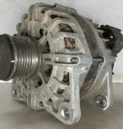Alternateur RENAULT CLIO 5 Photo n°1